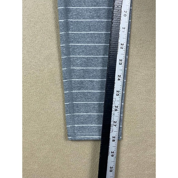 Athleta Chaturanga 7/8 Athletic Legging Pants‎ Womens S Gray Striped Stretch - Picture 5 of 11